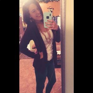 Meet your Posher, Meradeth